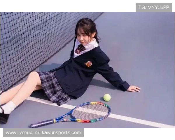 网球少女穿洛丽塔登场引轰动